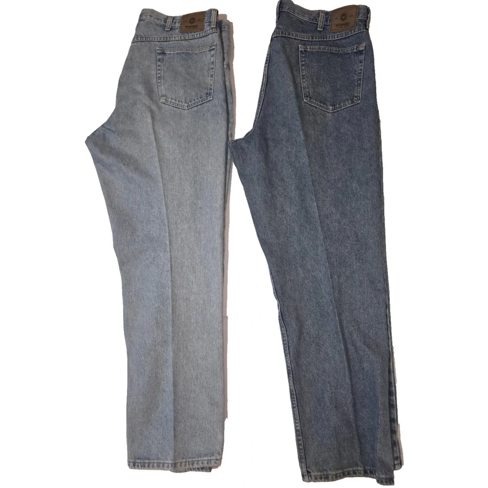 Lot of 2pcs Wrangler Men’s Blue Straight Leg Casual Style Jeans Size 40x32 M020 - Picture 3 of 16
